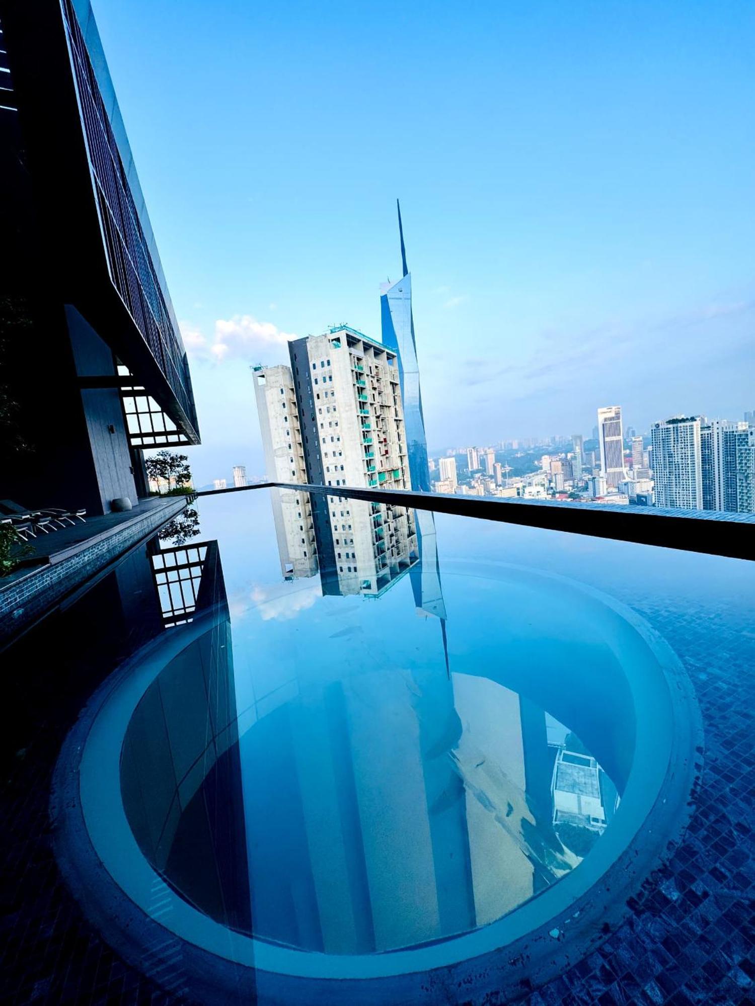 Lucantia Serviced Suites Kuala Lumpur Exteriör bild